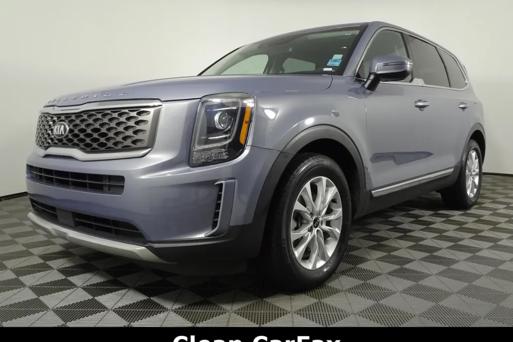 2020 Kia Telluride LX photo 1