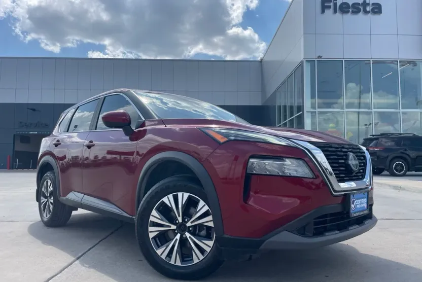 2023 Nissan Rogue SV photo 1