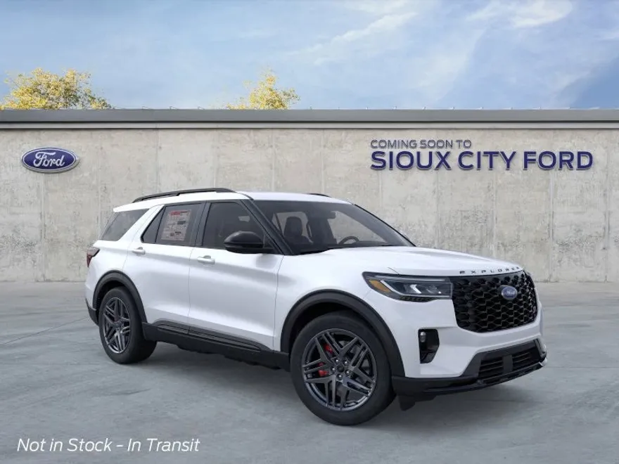 2025 Ford Explorer ST photo 1