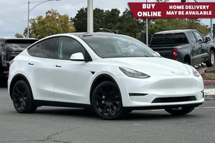 2021 Tesla Model Y Long Range photo 1