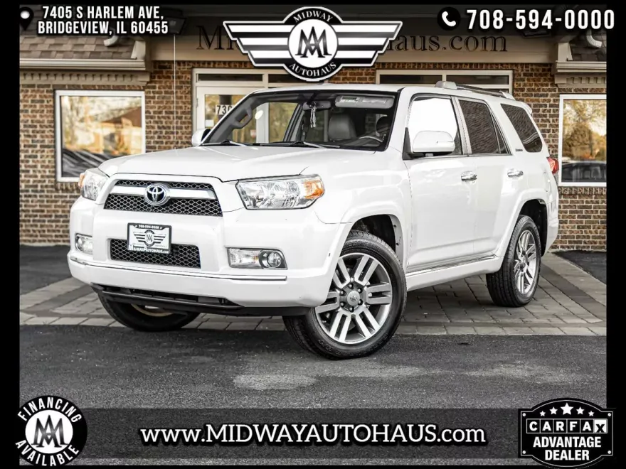 2013 Toyota 4Runner SR5 photo 1