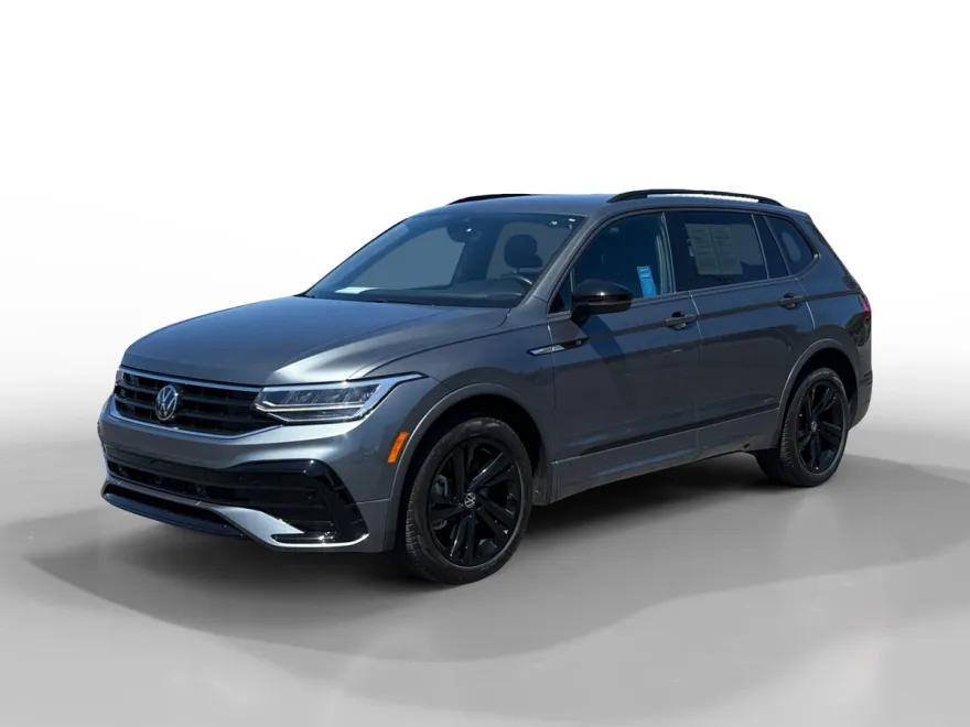 2023 Volkswagen Tiguan SE R-Line Black photo 1
