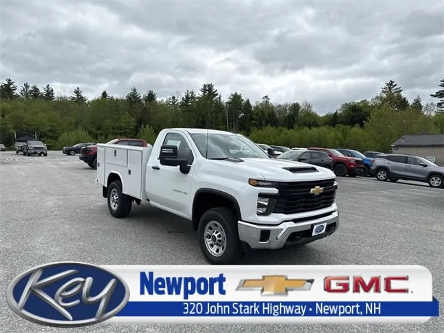 2025 Chevrolet Silverado 3500HD photo 1