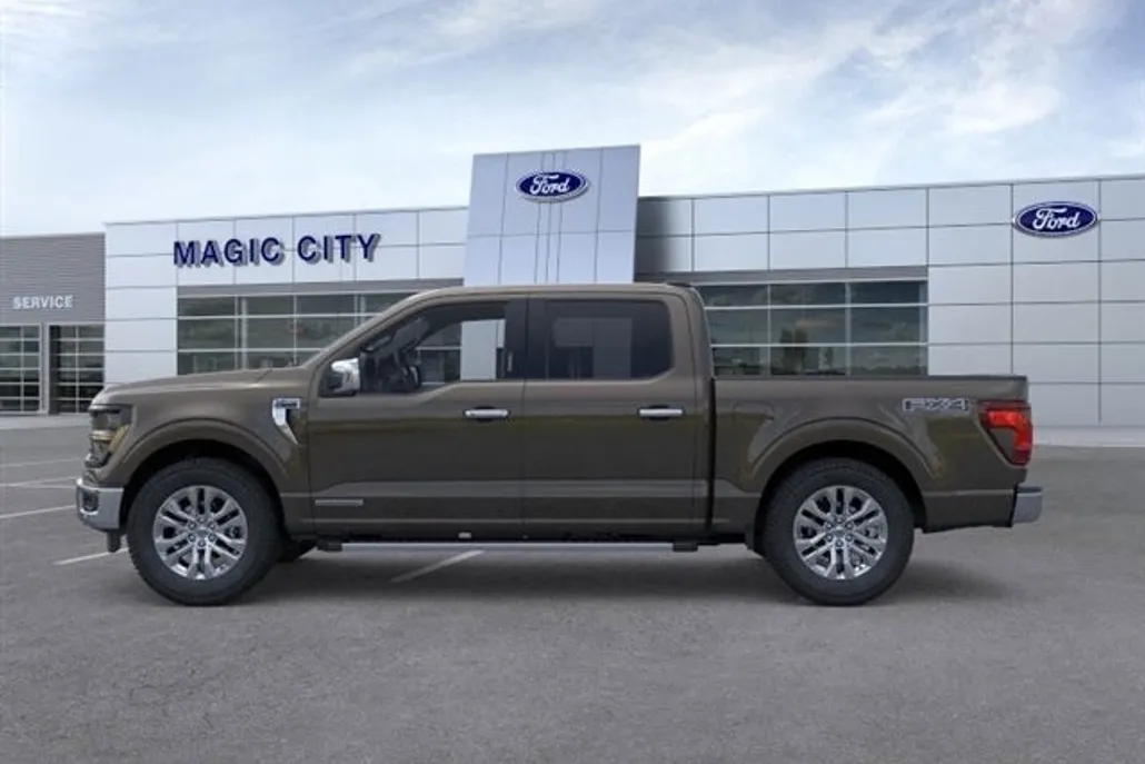 2024 Ford F-150 XLT photo 1