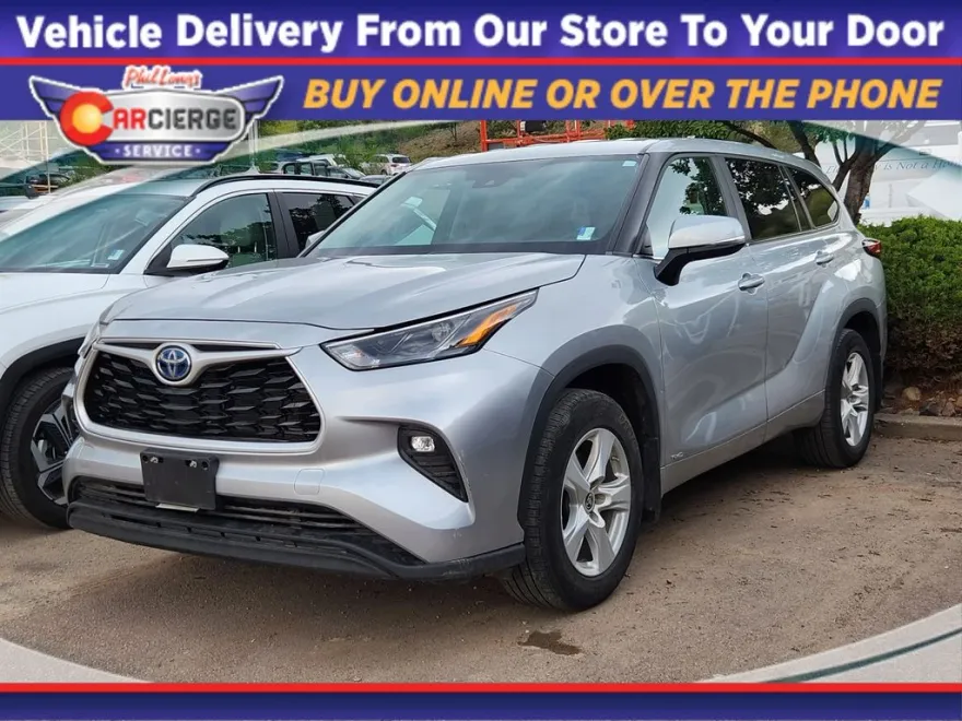2023 Toyota Highlander Hybrid LE photo 1