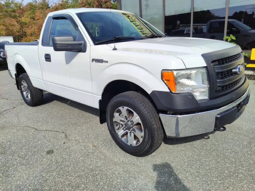 2013 Ford F-150 XL photo 1