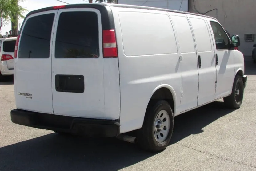 2012 Chevrolet Express 1500 Cargo Van photo 1