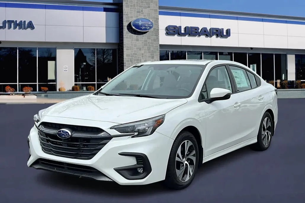 2025 Subaru Legacy Premium photo 1