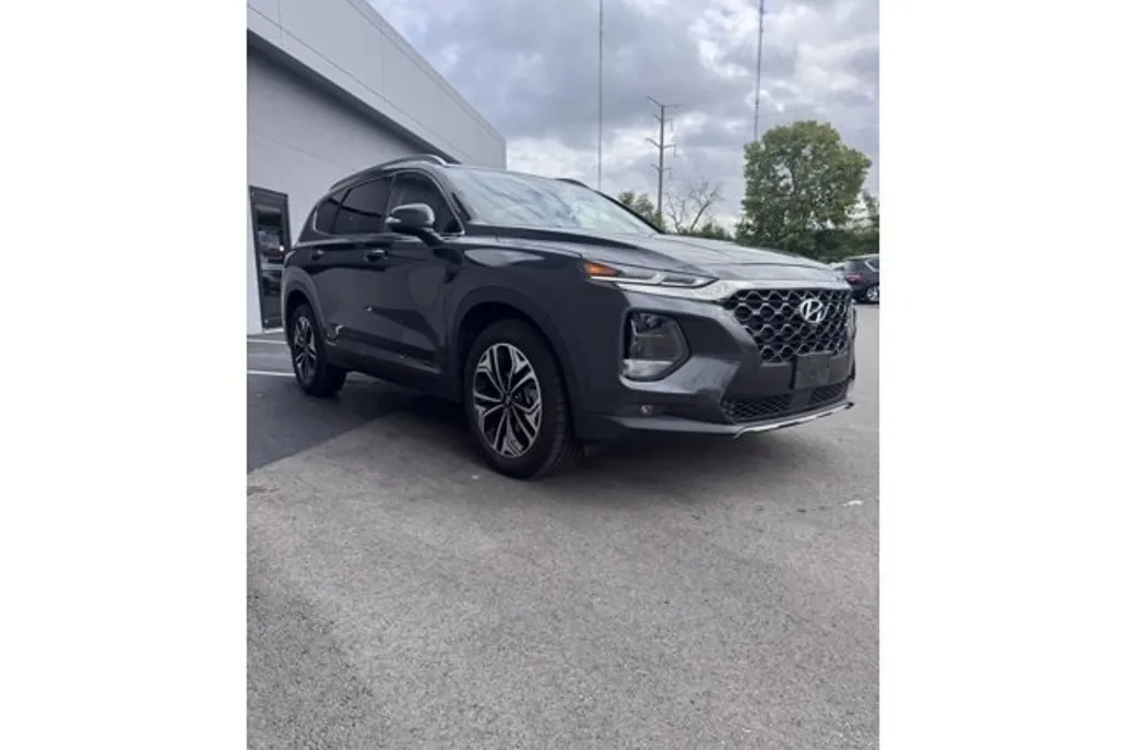 2020 Hyundai Santa Fe Limited photo 1