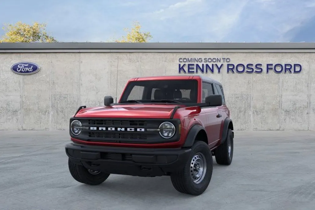 2025 Ford Bronco Base photo 1