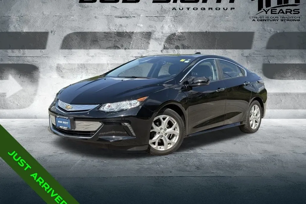 2017 Chevrolet Volt Premier photo 1