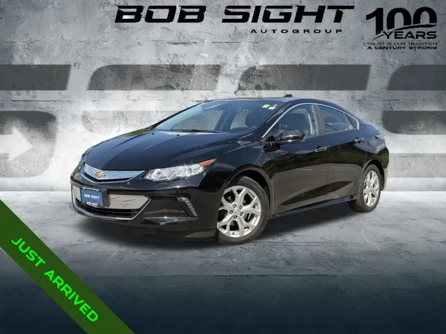 2017 Chevrolet Volt Premier photo 1