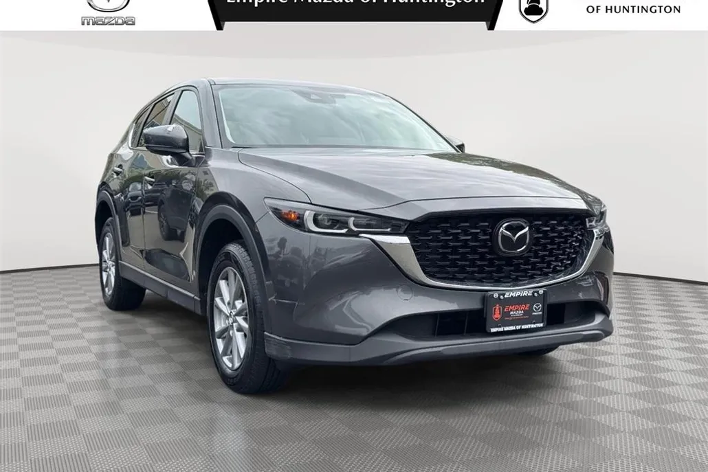 2023 Mazda CX-5 2.5 S Preferred photo 1