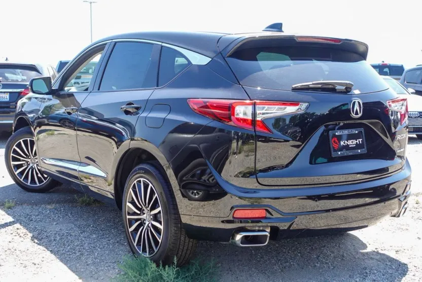 2025 Acura RDX Advance photo 1