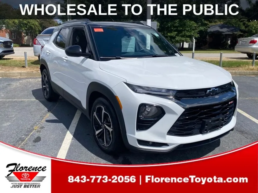 2022 Chevrolet Trailblazer RS photo 1