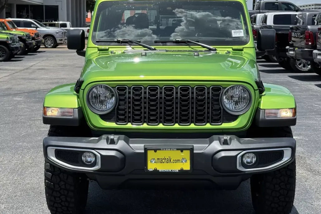 2025 Jeep Gladiator Texas Trail photo 1