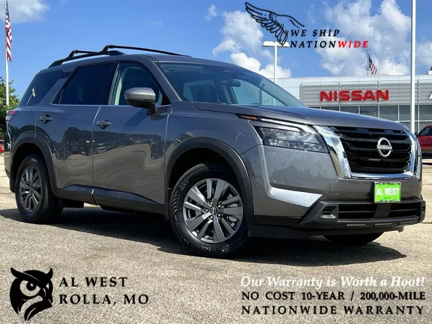 2025 Nissan Pathfinder SV photo 1