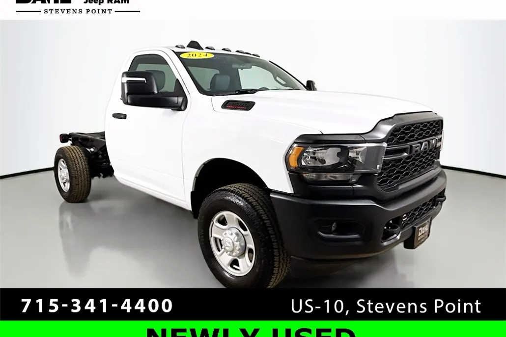 2024 Ram 3500 Tradesman photo 1