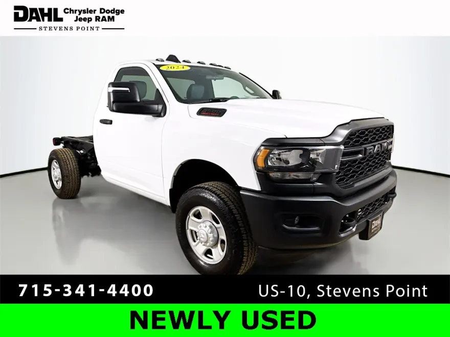 2024 Ram 3500 Tradesman photo 1