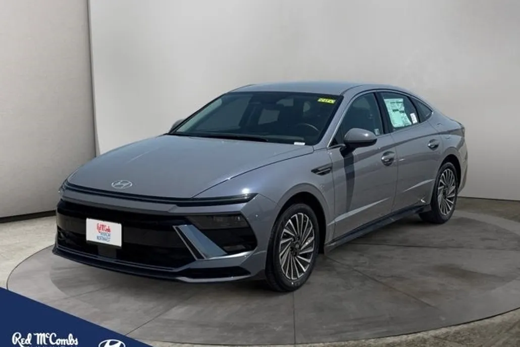 2025 Hyundai Sonata Hybrid SEL photo 1
