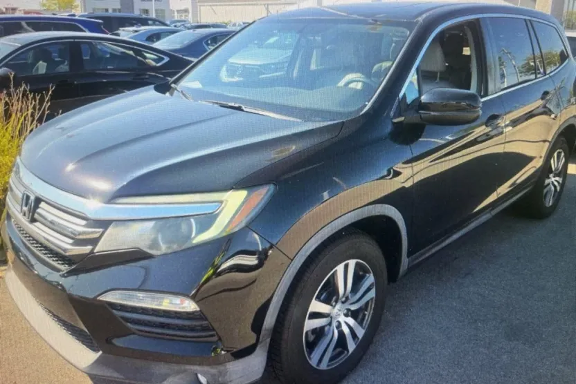 2016 Honda Pilot EX-L photo 1