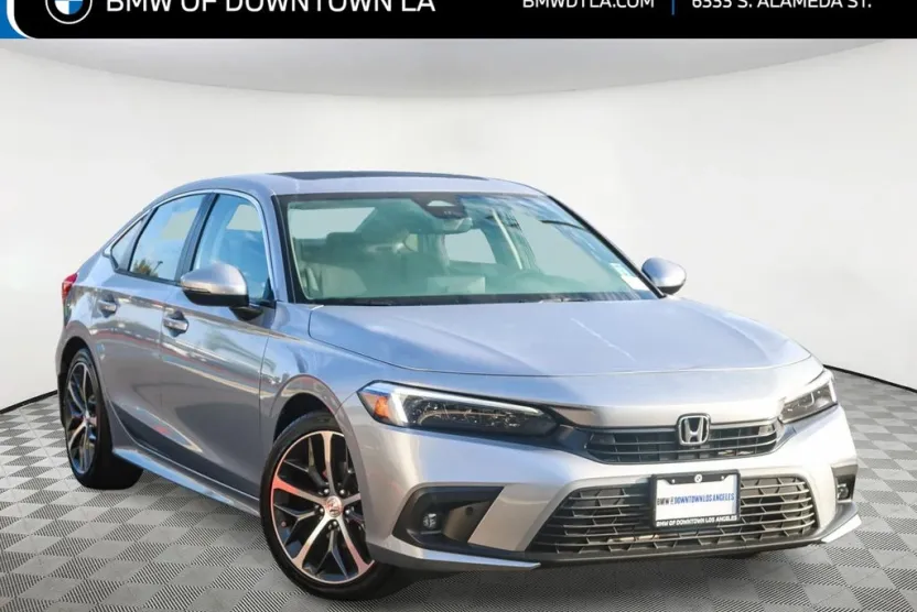 2024 Honda Civic Touring photo 1