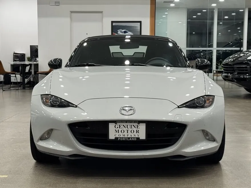 2016 Mazda MX-5 Miata Miata Sport photo 1