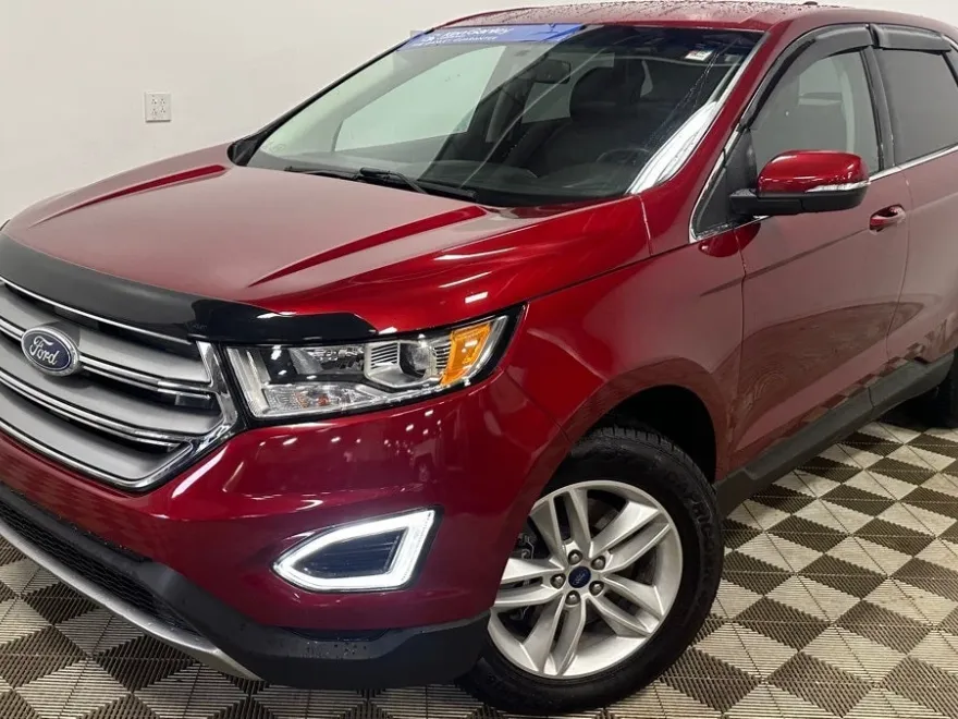 2017 Ford Edge SEL photo 1