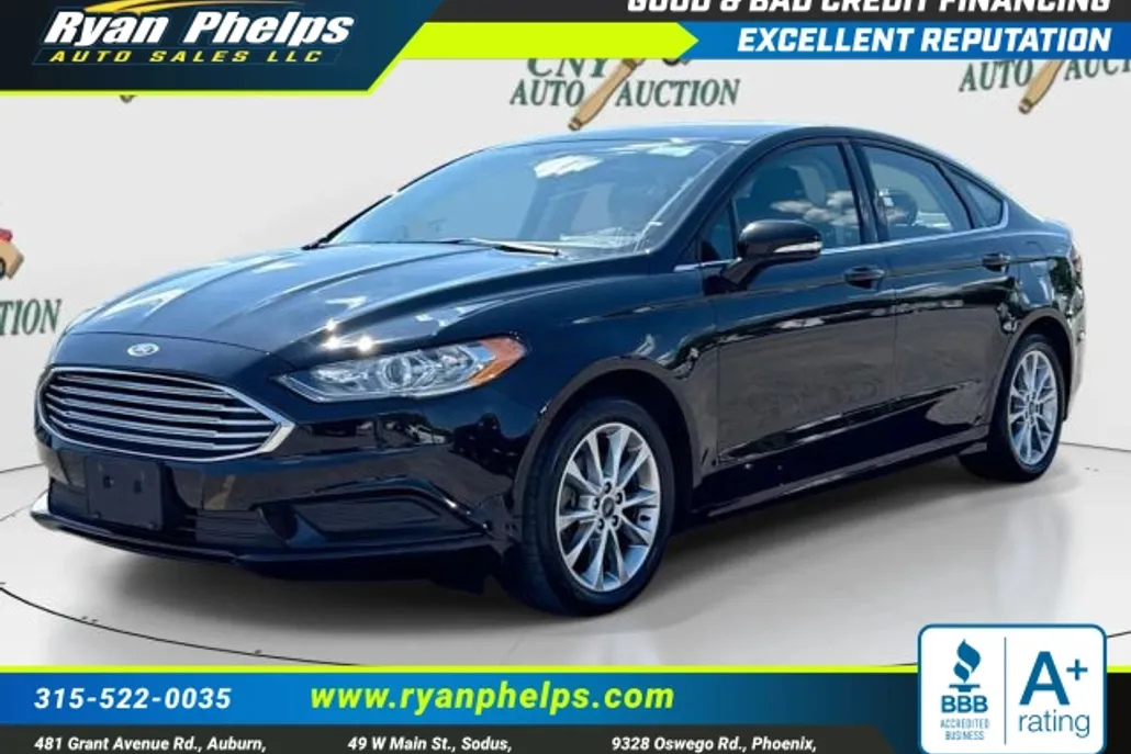 2017 Ford Fusion SE photo 1