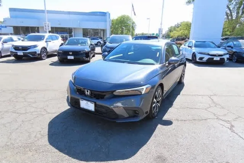 2022 Honda Civic Hatchback EX-L photo 1