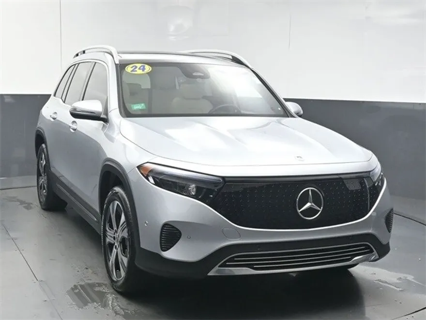 2024 Mercedes Benz EQB 250+ photo 1