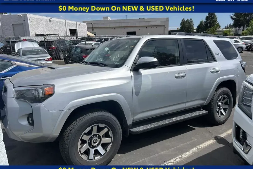 2024 Toyota 4Runner TRD photo 1