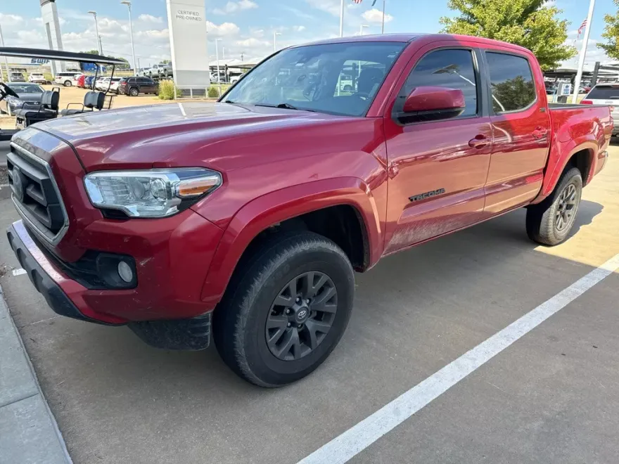 2021 Toyota Tacoma SR5 photo 1