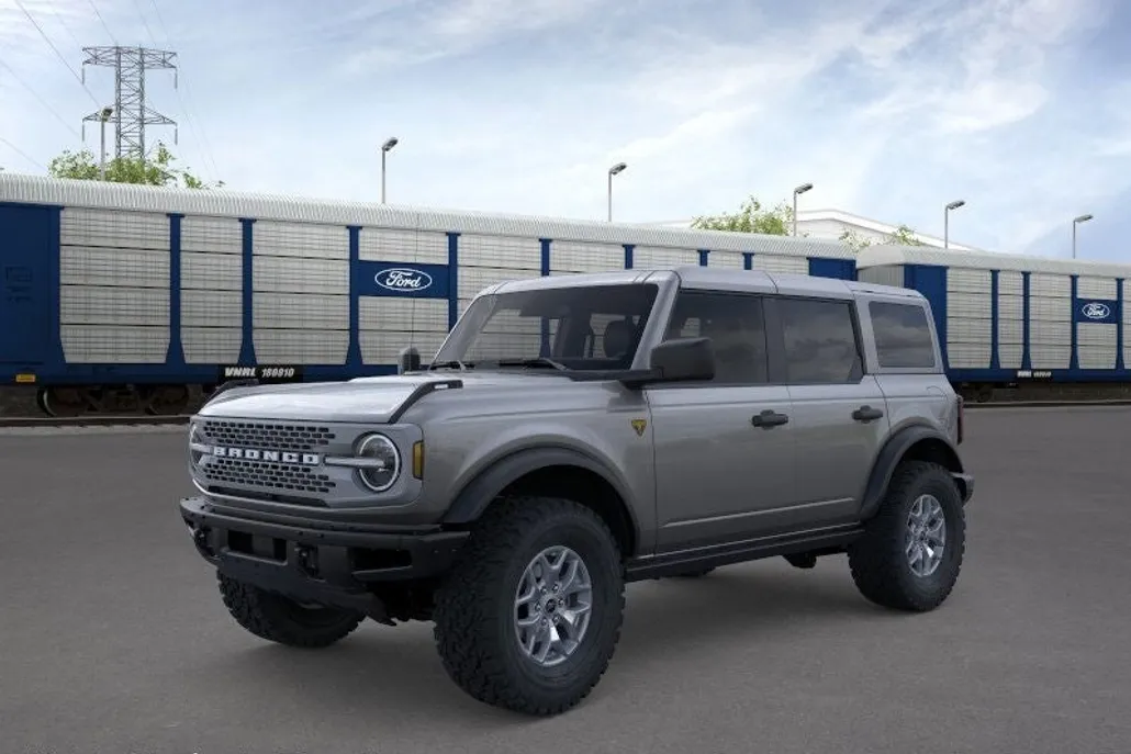 2025 Ford Bronco Badlands photo 1