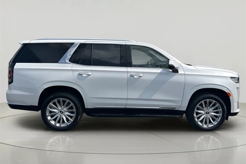 2024 Cadillac Escalade Premium Luxury photo 1