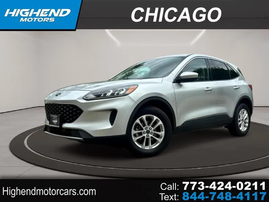 2020 Ford Escape SE photo 1