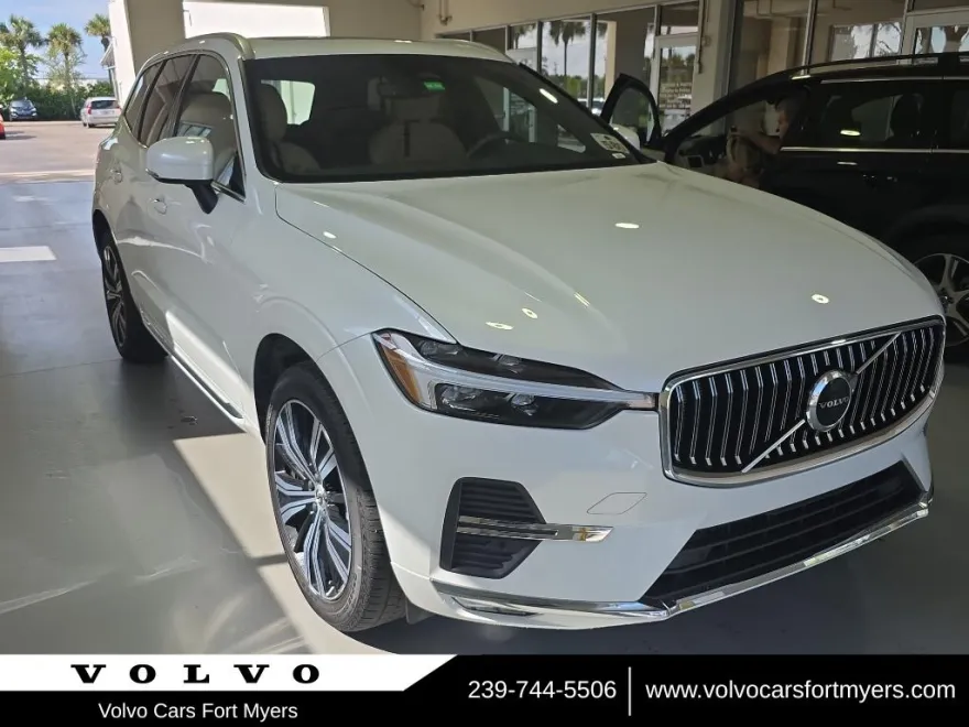 2022 Volvo XC60 Inscription photo 1