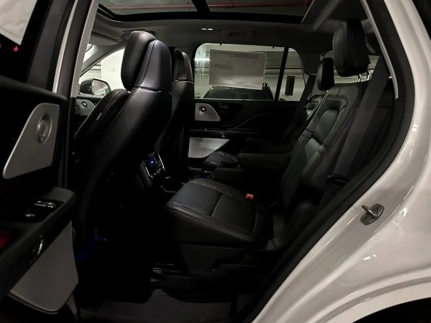 2025 Lincoln Aviator Reserve photo 18