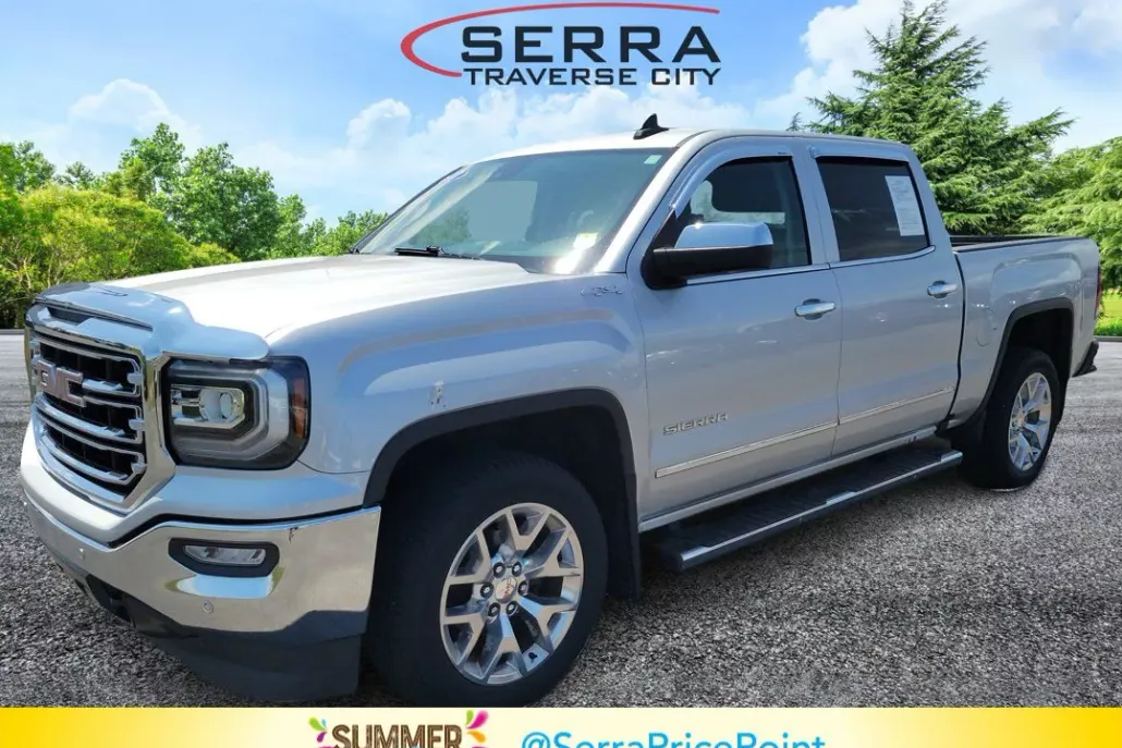 2017 Gmc Sierra 1500 SLT photo 1