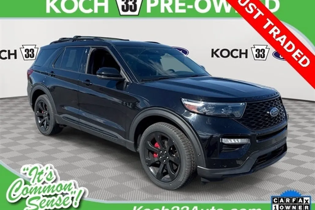 2022 Ford Explorer ST photo 1