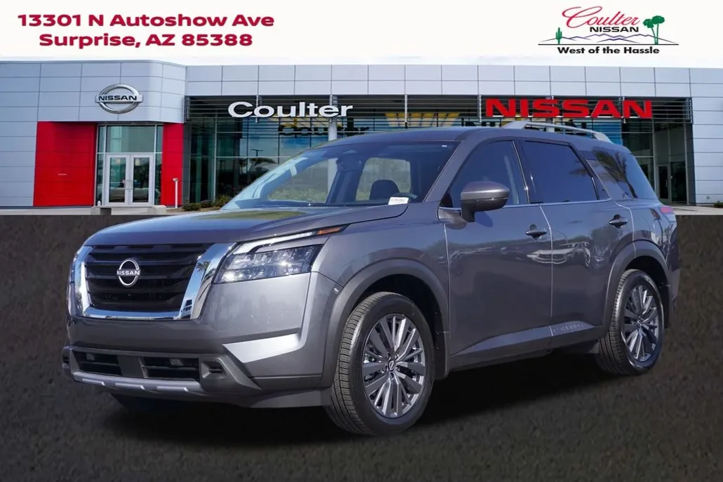 2025 Nissan Pathfinder SL photo 1