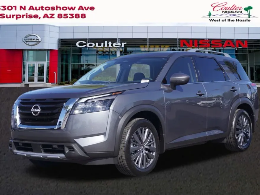 2025 Nissan Pathfinder SL photo 1