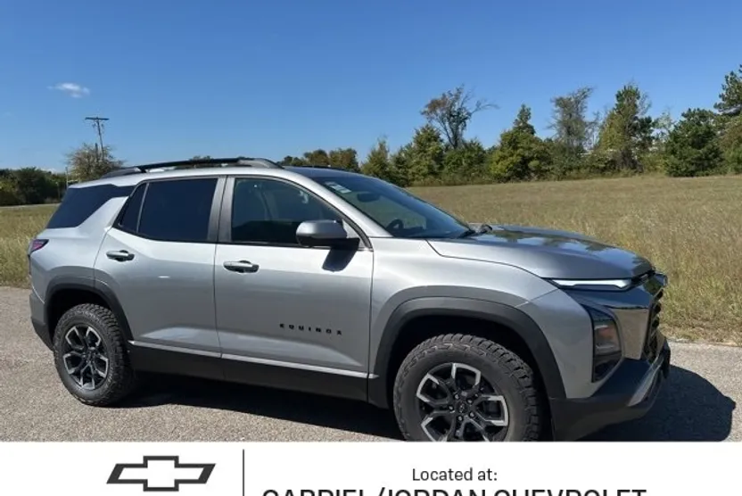 2026 Chevrolet Equinox ACTIV photo 1