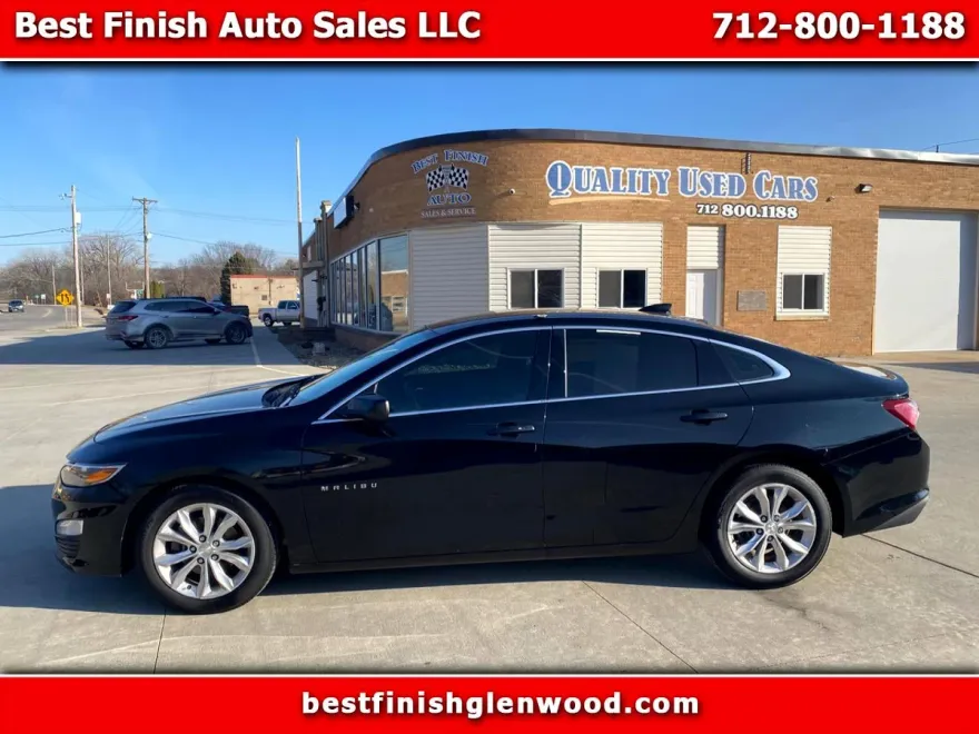 2019 Chevrolet Malibu photo 1
