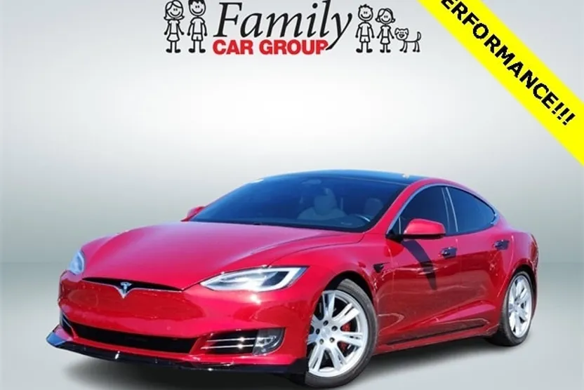 2020 Tesla Model S Performance photo 1