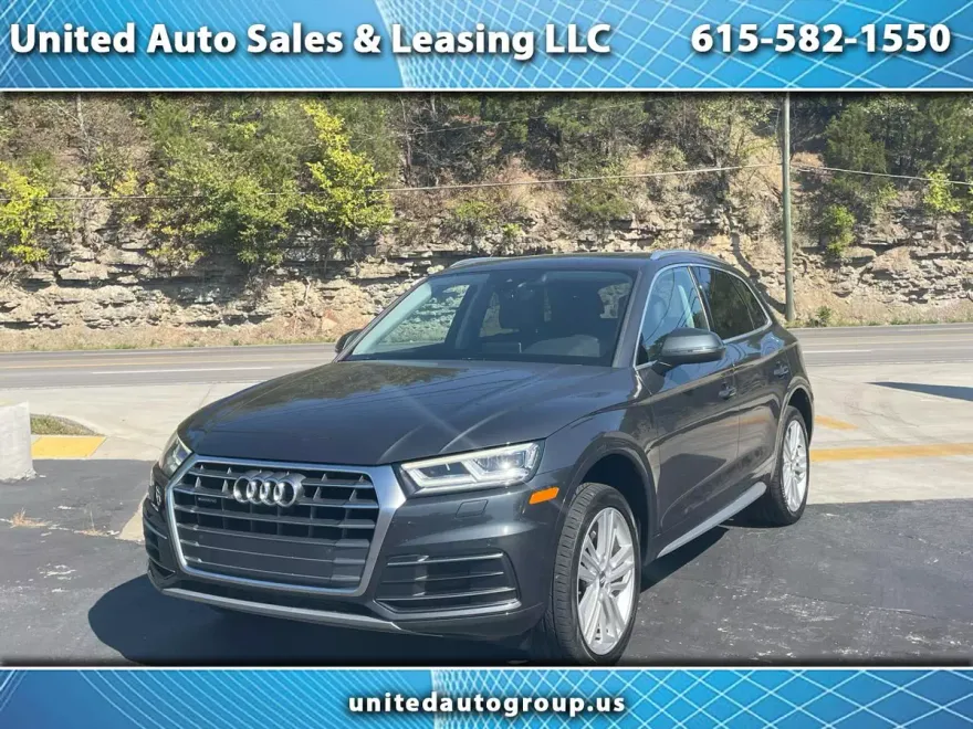2018 Audi Q5 2.0T Premium Plus photo 1