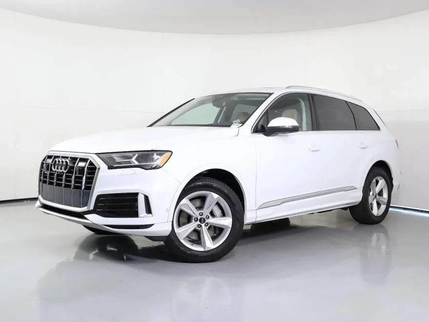 2024 Audi Q7 Premium 45 photo 1