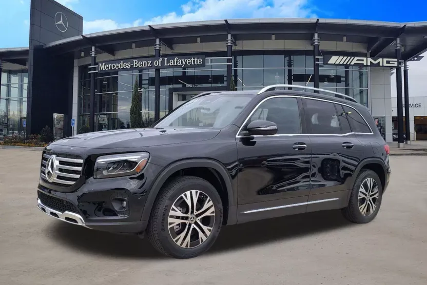 2024 Mercedes Benz GLB 250 4MATIC photo 1
