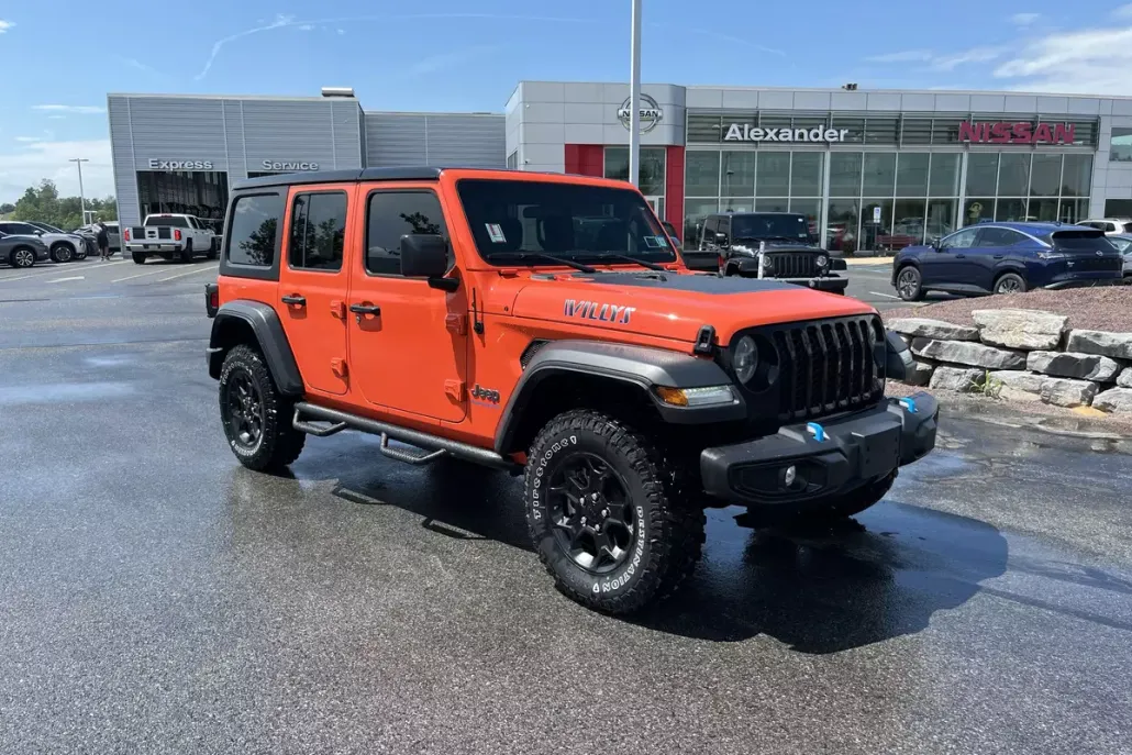 2023 Jeep Wrangler Base 4xe photo 1
