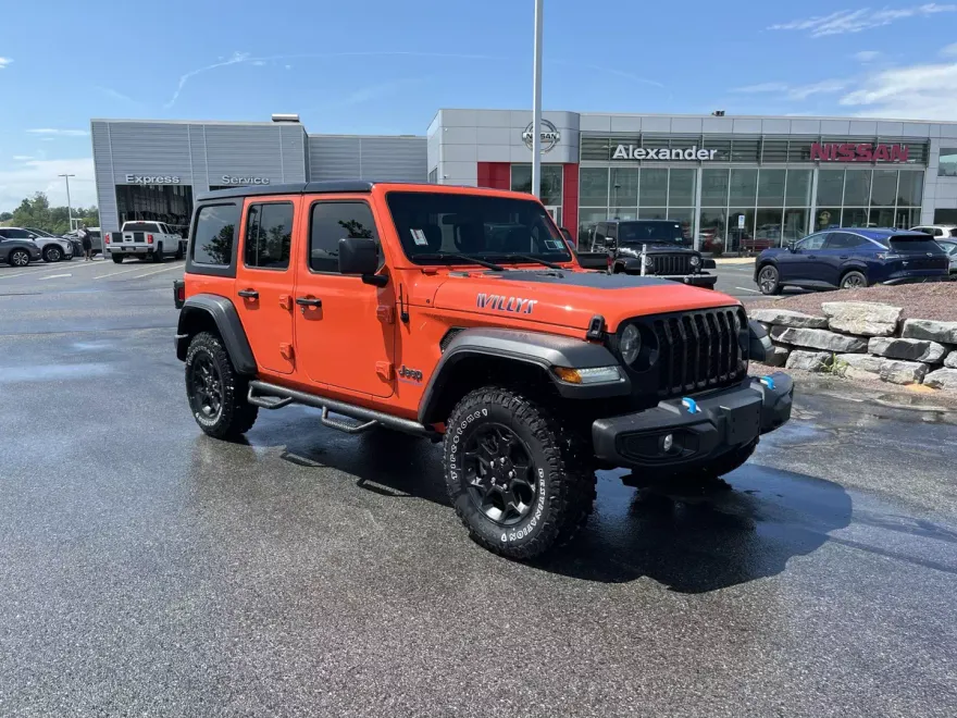 2023 Jeep Wrangler Base 4xe photo 1